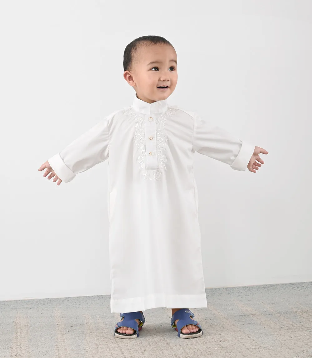 Wholesale New Fashion Islamic Clothing Long Sleeve Thobes Robe Boys Embroidery Abaya Kids Muslim Dress Ramadan For Children