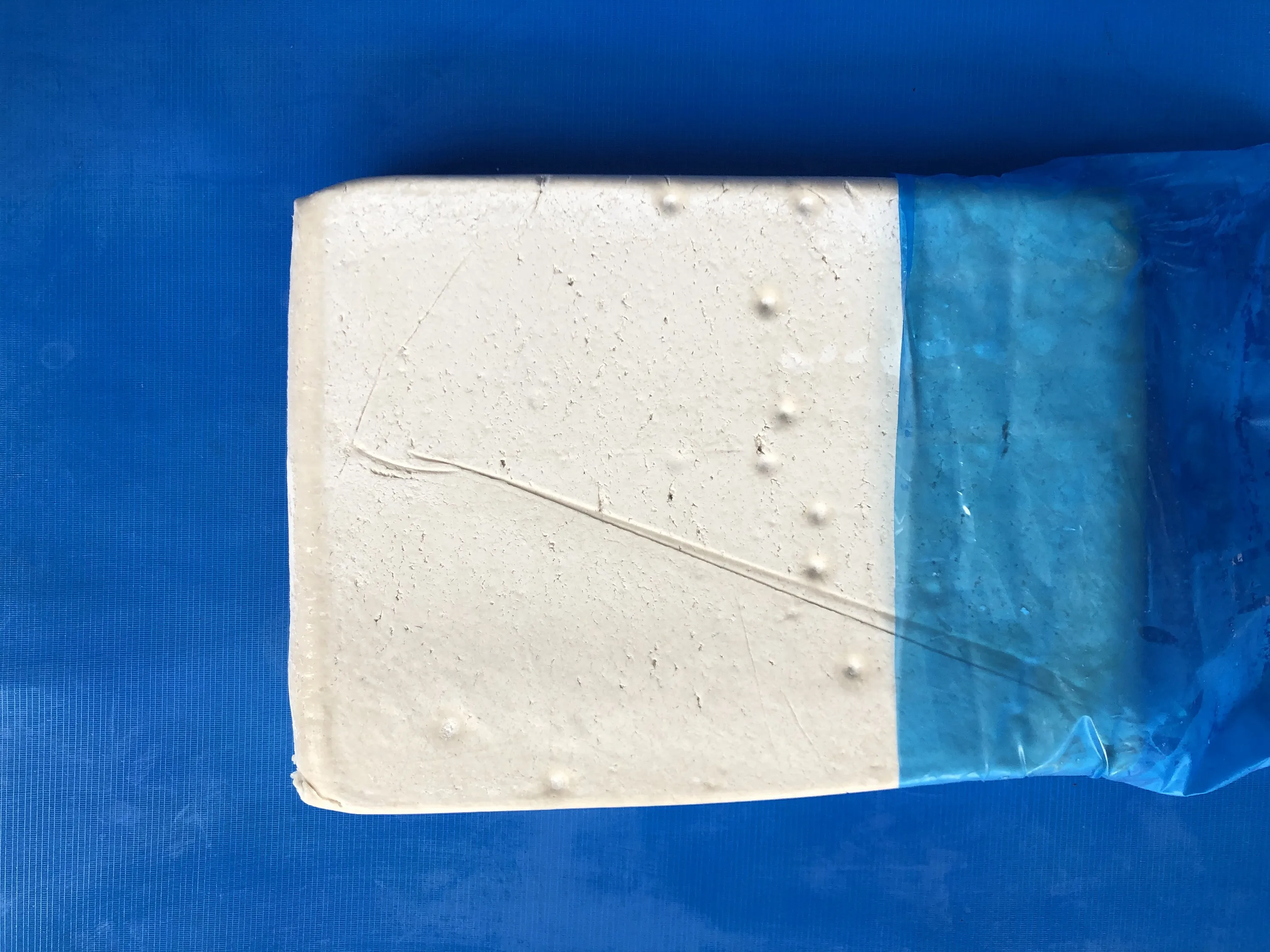 X 8223 frozen surimi manufacturer Raw materials for Fish Ball product Frozen White Croaker Surimi