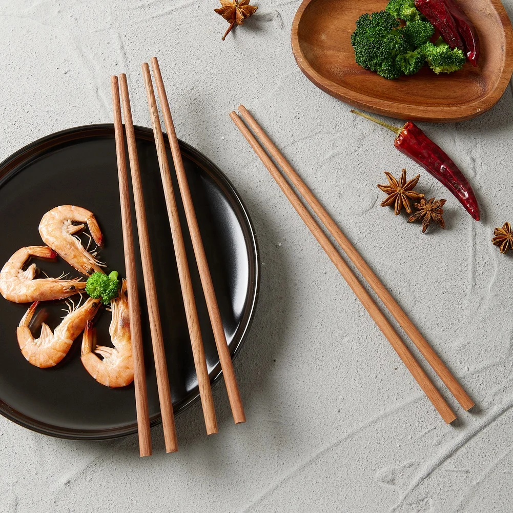 Custom Logo Modern Design Style Korean Style Reusable Fiberglass Chopsticks-Panda Shape Wood Natural Chopsticks Hotels Parties