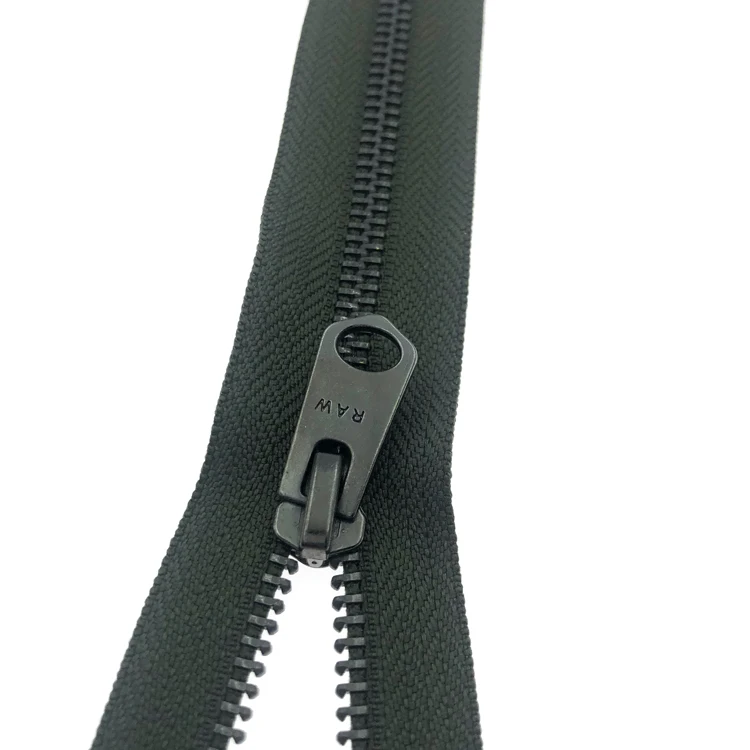 Customized 5# Close end   Nickel Free  Eco Friendly Gun Metal Color  Logo Puller Metal Handbag Zipper