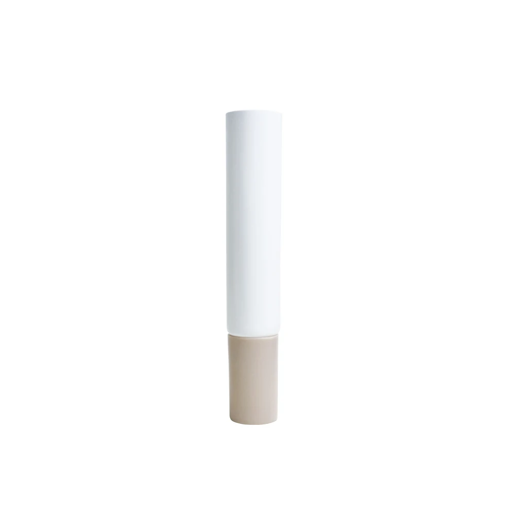 High Quality PE Airless Bottle with Aluminum Pump, Used for Cosmetic Packaging Tube of Skin Care Facial Essence Liquid