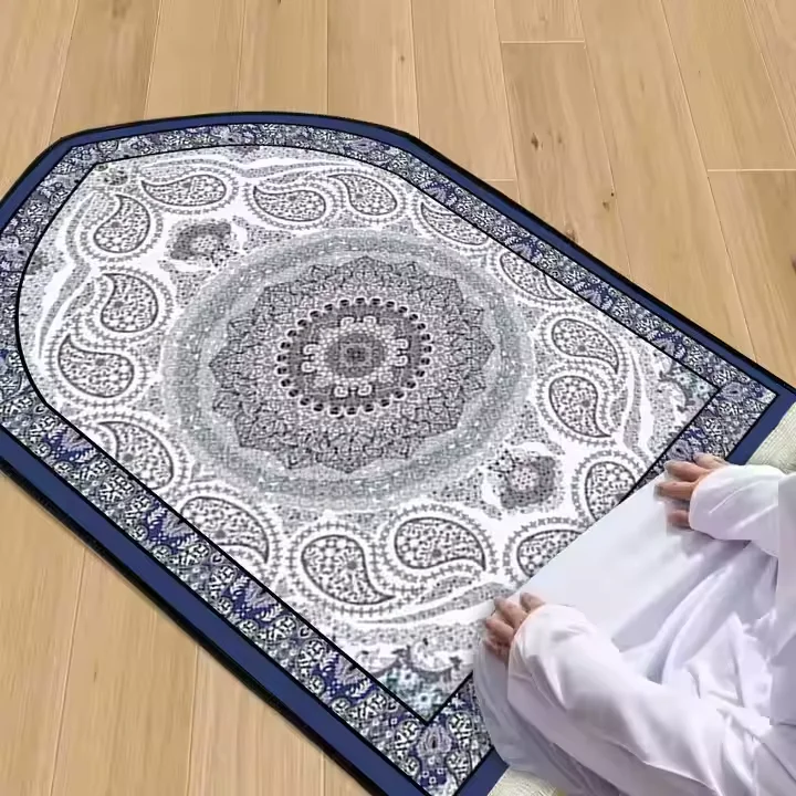 new design wholesale muslim  Prayer Mat soft fabric non slip material kneeling mat worship mat