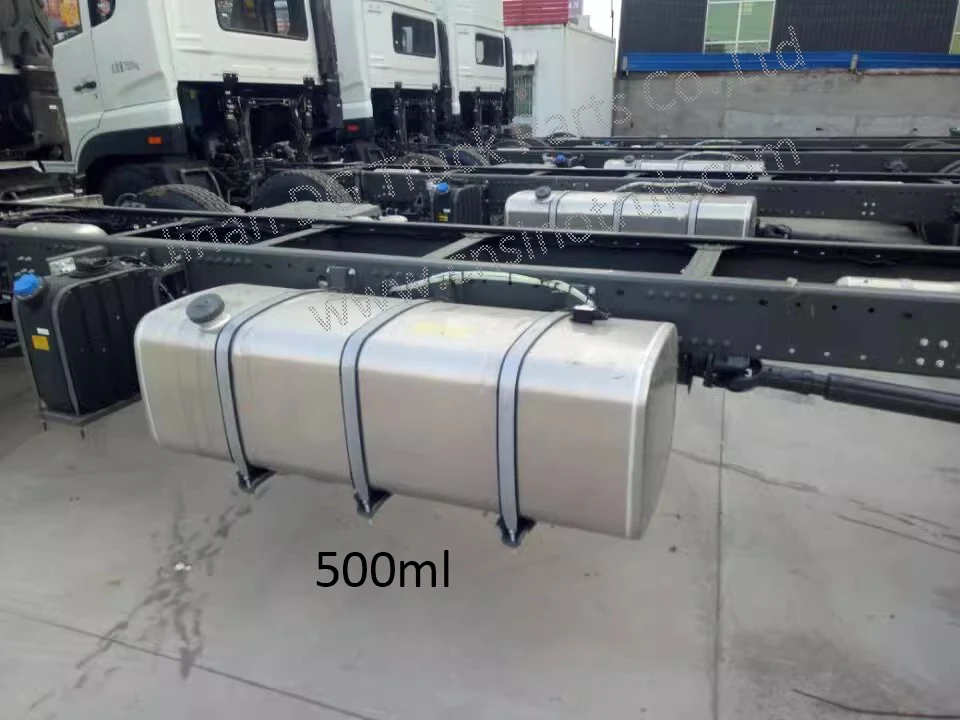 500ML 400ML 300ML 260ML Truck Diesel Fuel Tank For Sinotruk HOWO Truck Parts WG9725550300 WG9725550006 WG9725550018