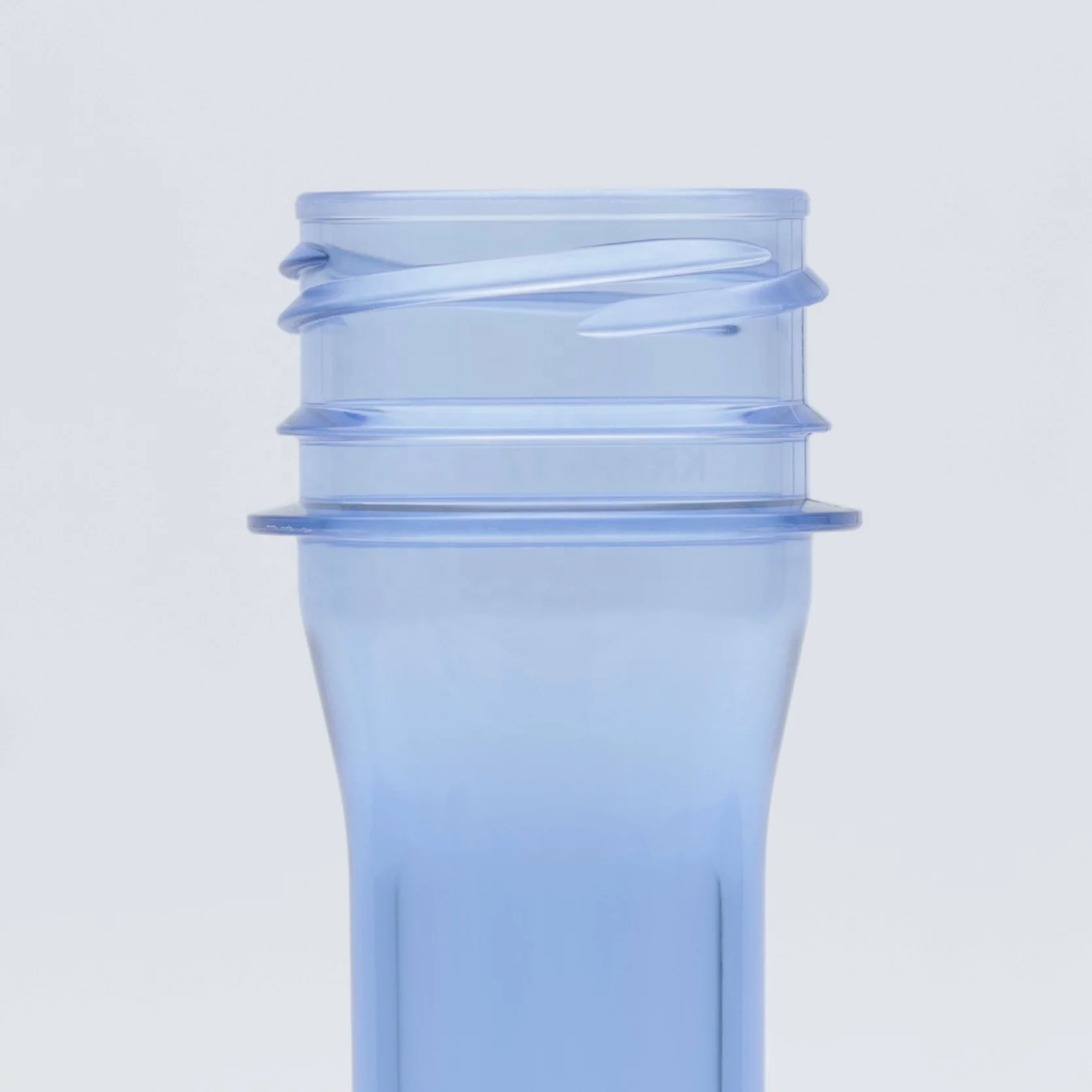 China Factory Purple Color 32g 30/25 Preform Blow Water Bottle For 750ml Beverage Bottles