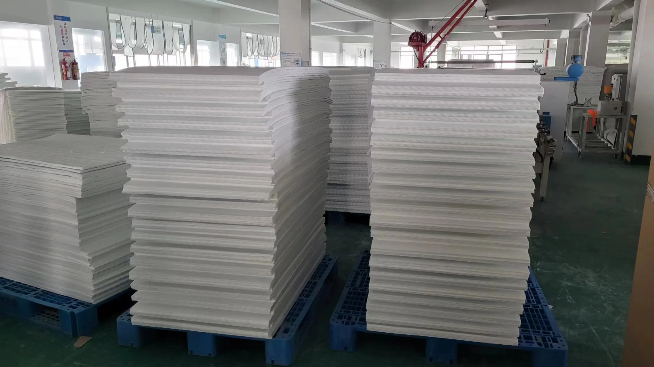 Factory cheap price with CE certificate aerogel blanket/ Aerogel panel /Aerogel paint for wall insulation building materials