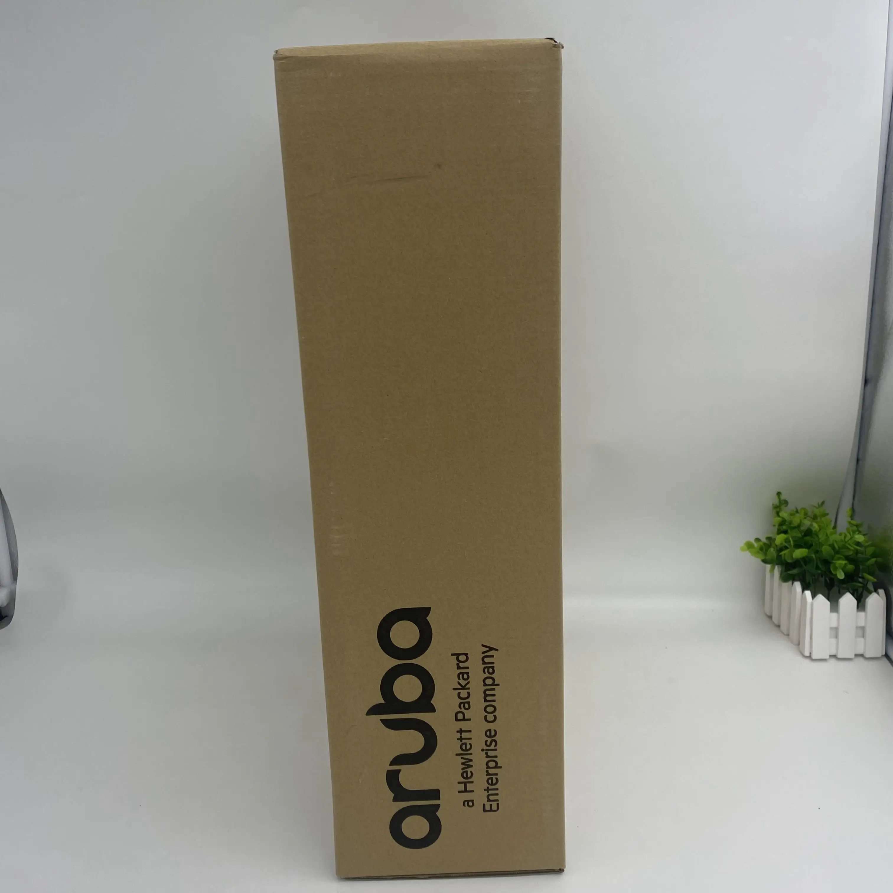 100% F/S Aruba jl320a network switch  2930M 24G PoE+ 1-slot 24 port gigabit Switch JL320A