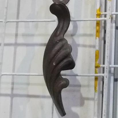 cast steel ornamental grape leaf