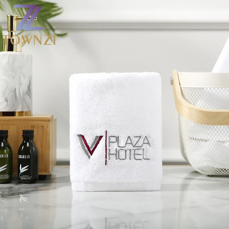 Wholesale Fashion Luxury 5 Star Hotel Custom Soft 100% Cotton White Embroidered Bath Face Hand Towel Set
