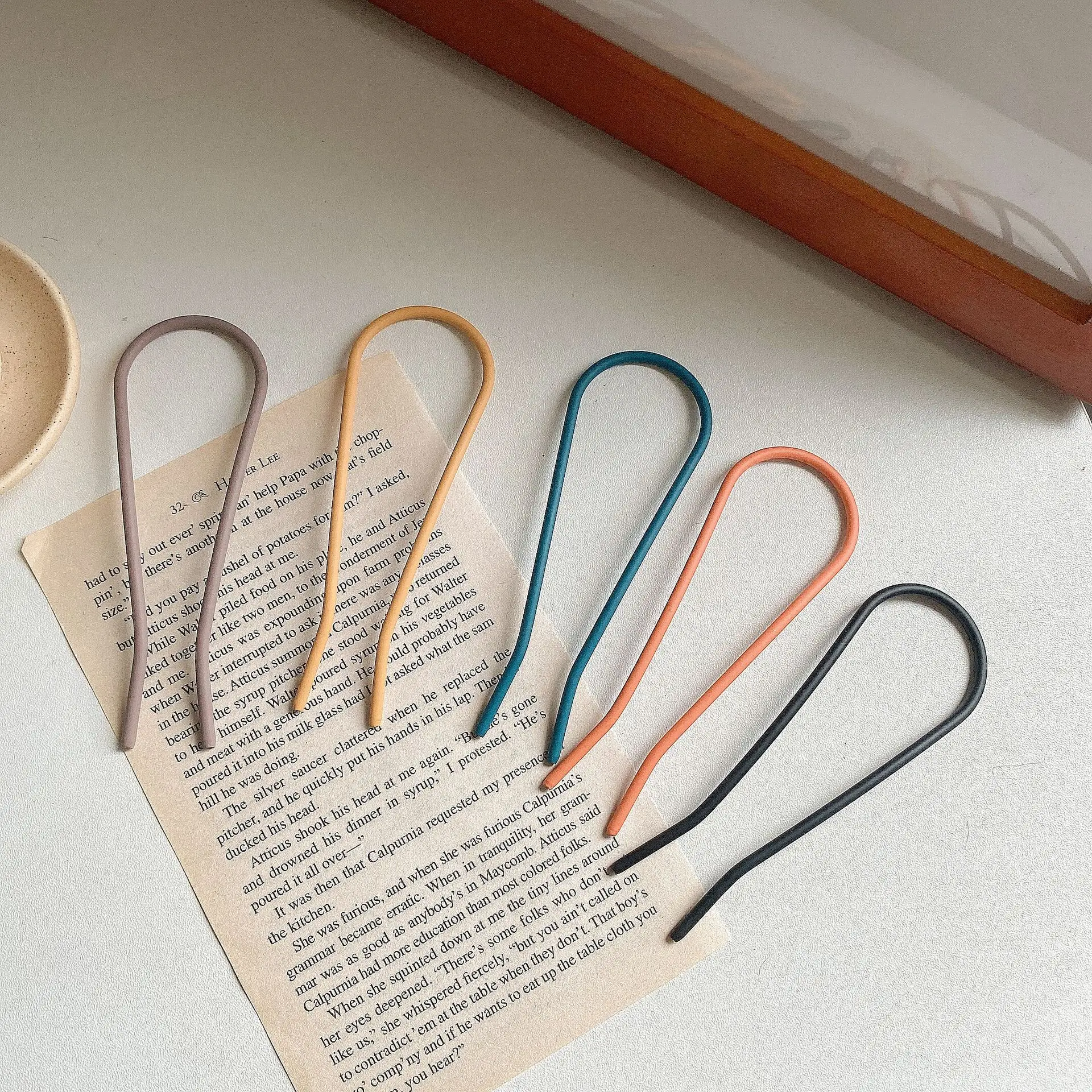 Mini women hair accessories sparkling bobby pin manufacturer in china
