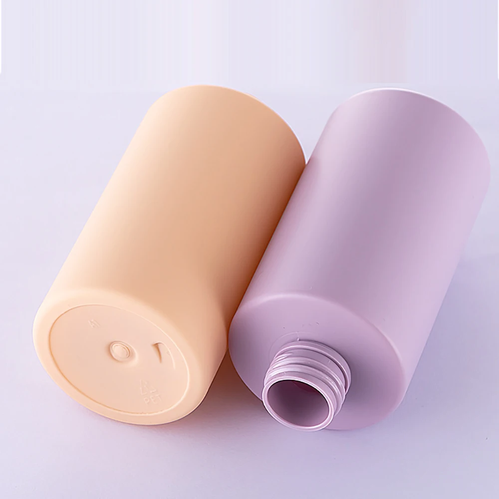 Custom Color Lotion Pump Bottle Recyclable PET Plastic Cosmetic Conditioner 500ml  Shampoo Bottle