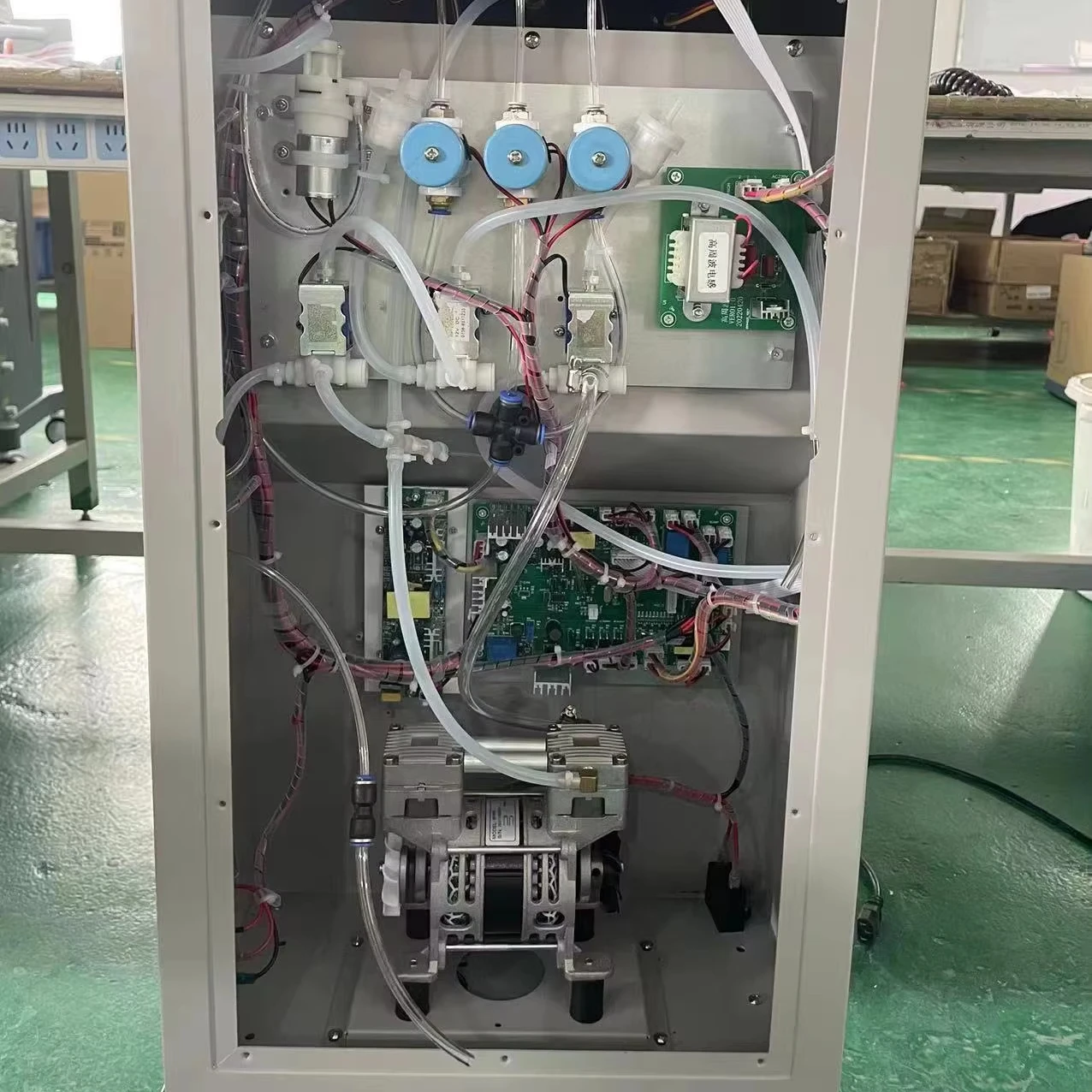 Самая популярная машина для ухода за кожей лица Hydra H2o2 14 в 1