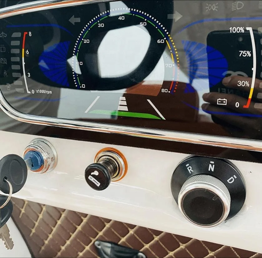 Hot Sales in Stock Electric Vintage Classic Car 72v 4000W New Energy Retro Car