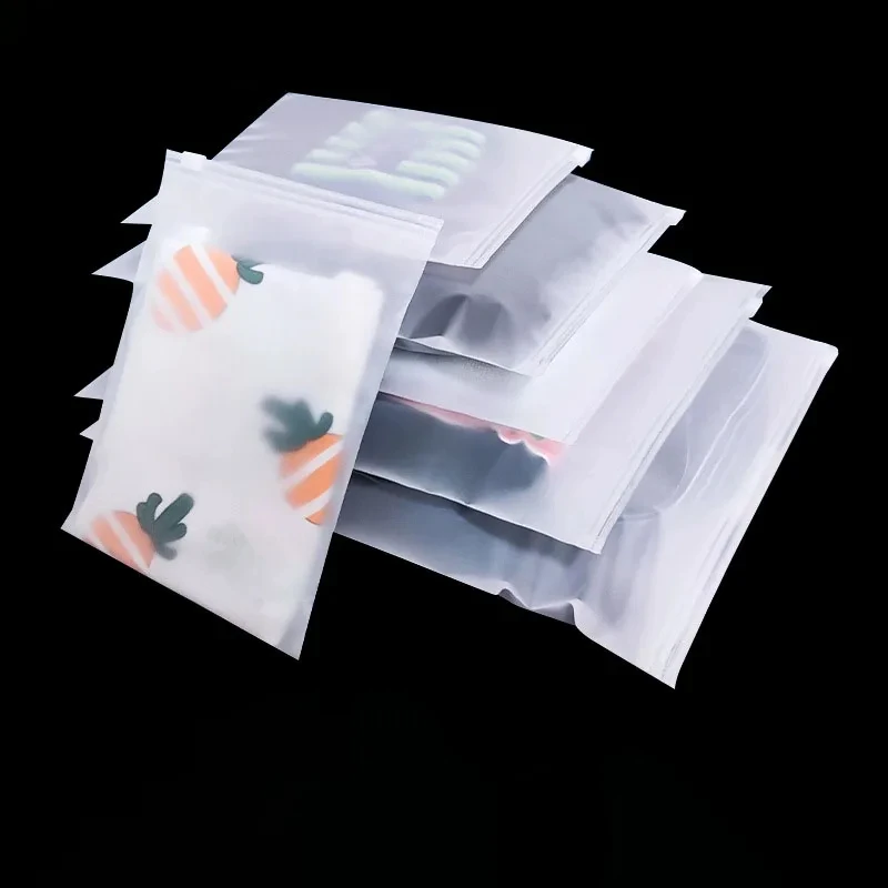 15*20cm CPE Material 140 Microns Stock Plastic Socks T shirt Clothes Matte Frosted Self Sealing Slider Zipper Lock Bag