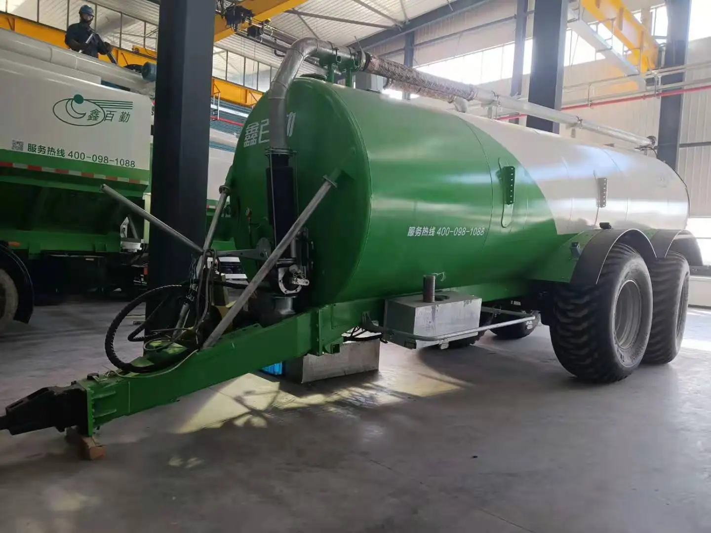 20 cbm Liquid Organic Manure Spreading Slurry Tank Fertilizer Spreader with Farm Tractor Truck