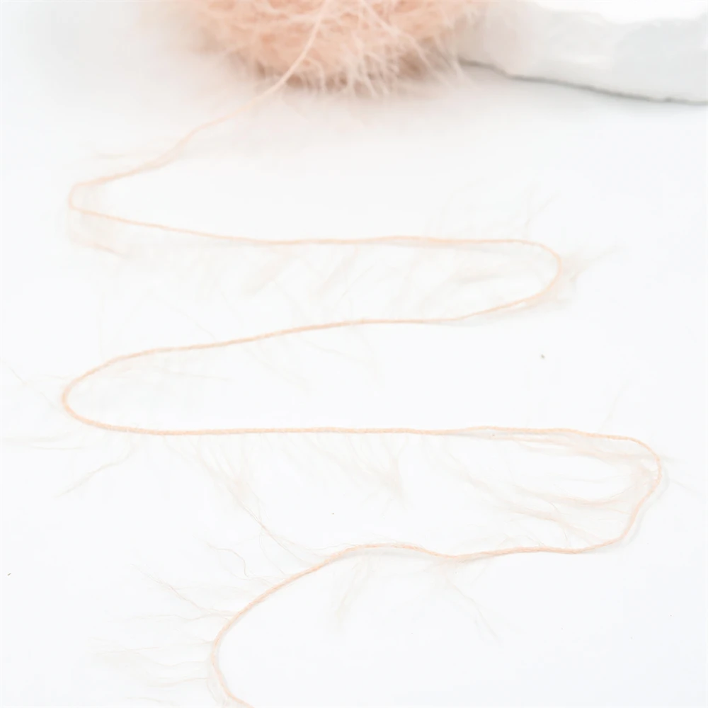 4cm Non-shedding Moisture-free Faux Mink Hair 100% Nylon Fancy Yarn