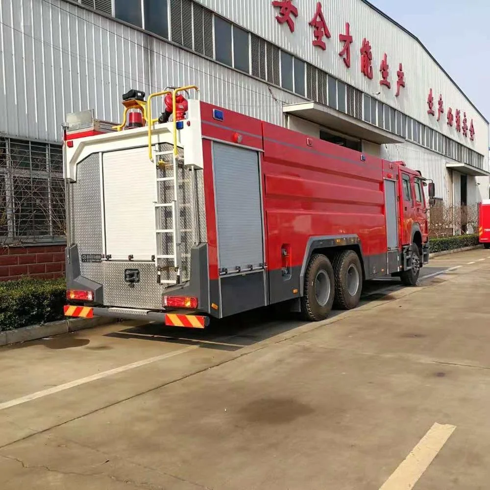 HOWO 16T  water and foam fire truck with 60m foam range