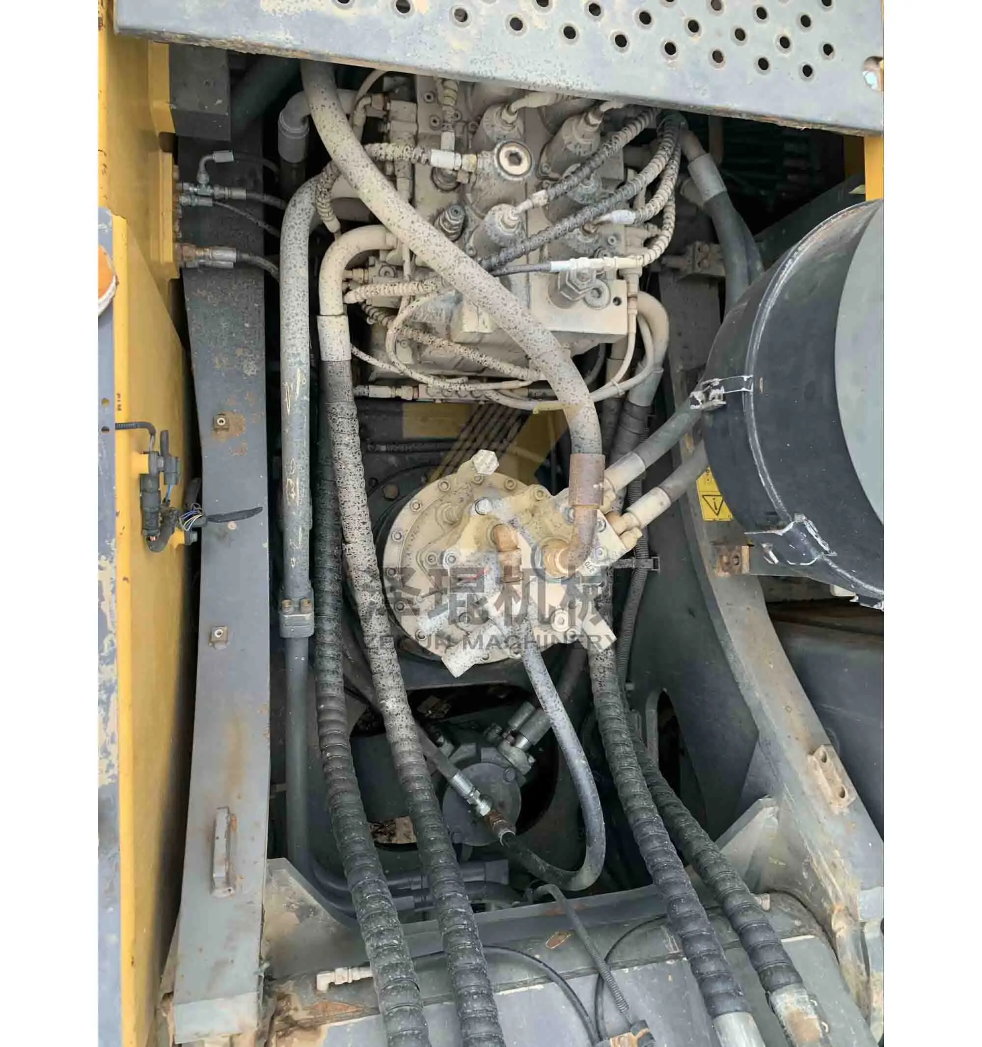 Low price used volvo ec380dl for sale.low price and good condition second hand volvo ec380dl