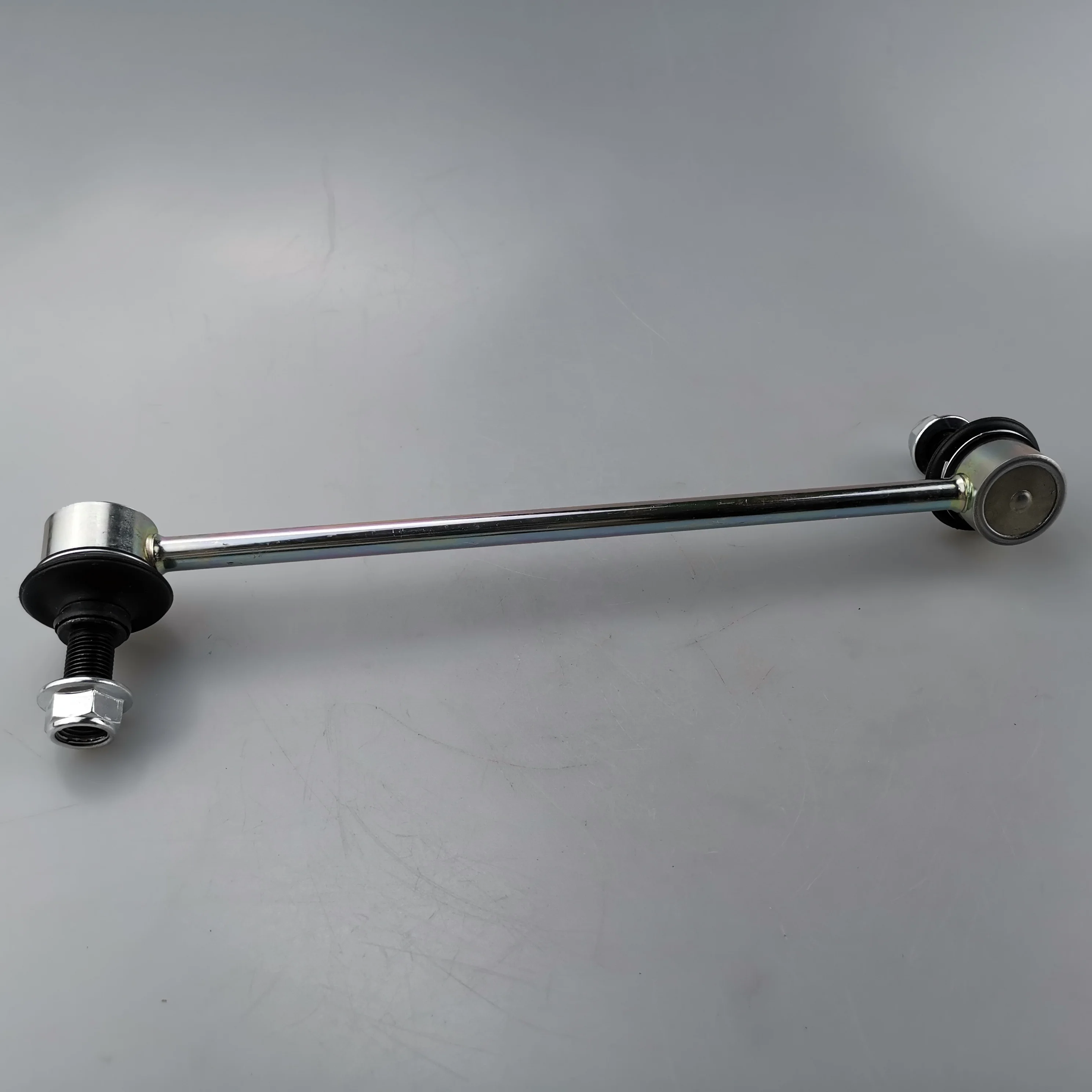 SAIC MAXUS G10 2.0T Front suspension stabilizer bar C00017748 C00017749