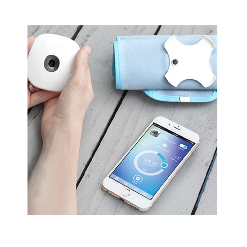 Portable wearable 6 in 1heart rate ECG temperature digital blood pressure monitoring blood glucose meter telehealth