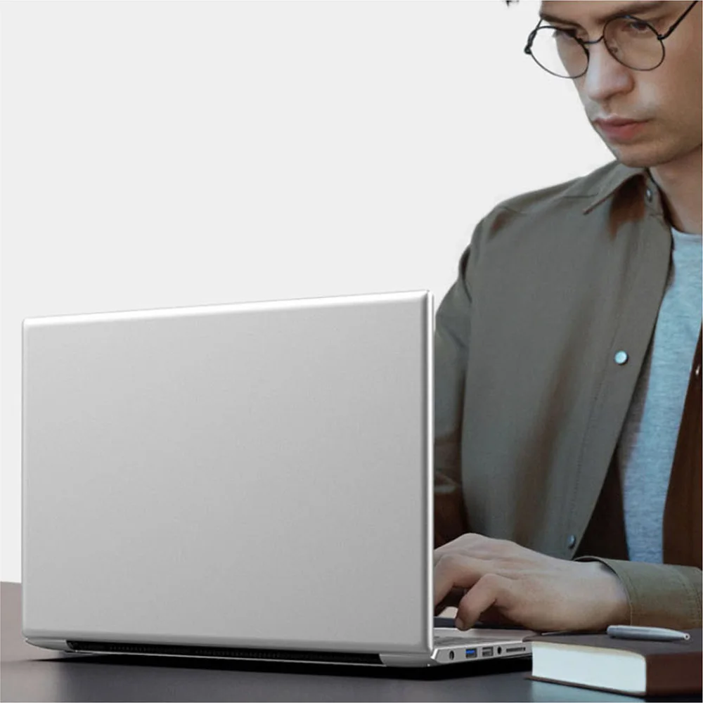 2024 new 15.6 inch i5 1135g7 quad core Ultra Slim MX450 video card gaming Aluminum Metal laptops for Home business office design