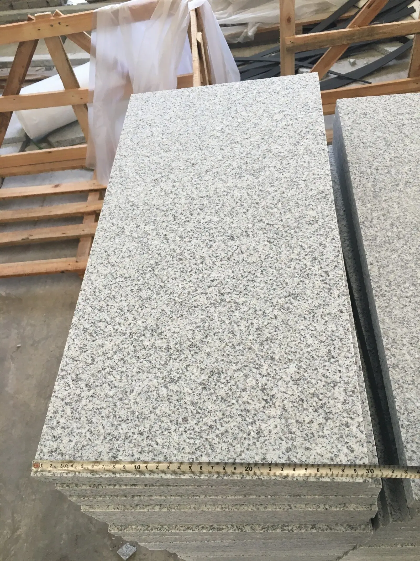 Wholesale Ecological stone Chinese Natural Granite Flamed Top Honed Royal White 60x30x3cm Floor Tile Slabs