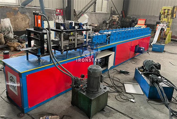 Full Automatic Press Machinery for Light Steel Metal Garage Door Slats Roll Forming Machine