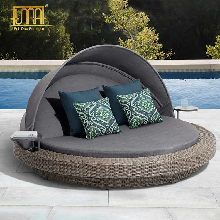Beach Side PE Rattan Wicker Outdoor Waterproof Bali Daybed With Canopy