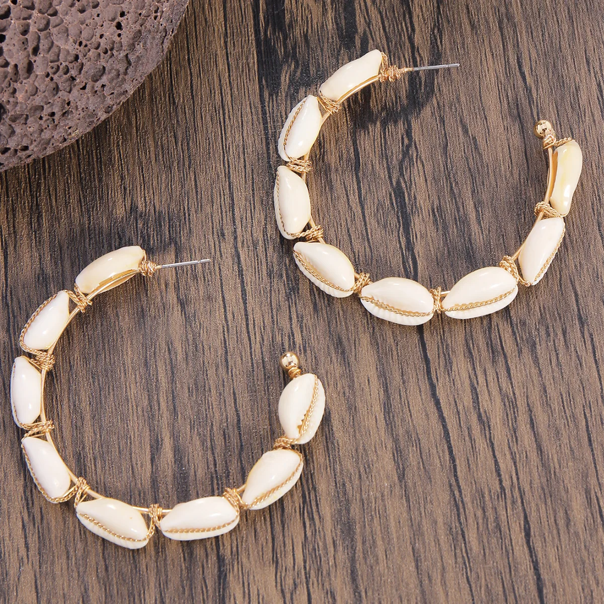New Shell Earrings the Party Girl Has Big Ears Exaggerated Hoop for Women Stainless Steel Earring Jewelry