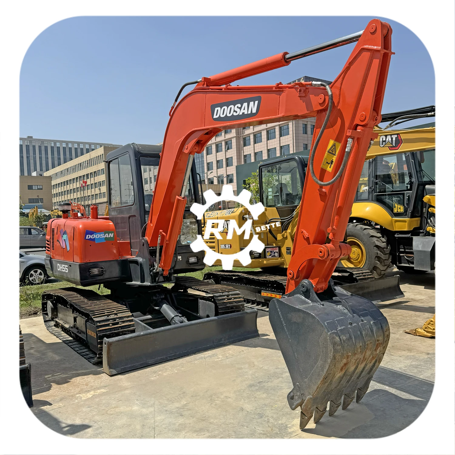 used excavator doosan dh55  Korea Original Mini secondhand doosan dh 55 excavator for sale low price good condition