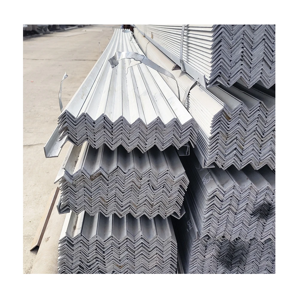 Hot selling equal unequal black angle iron hot rolled steel angle for construction materials