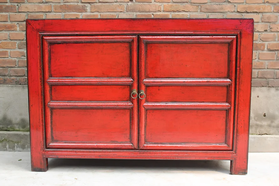 Китайский деревянный шкаф с изображением старинной Монголии