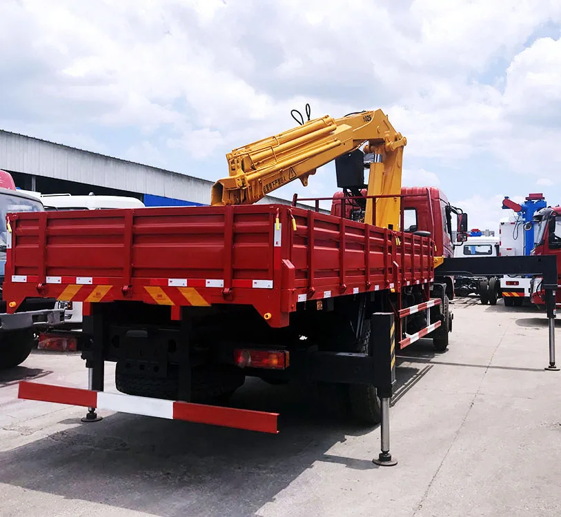 Dongfeng 8X4 Cargo Truck with 8 Ton Knuckle Boom Crane Truck Mounted Crane