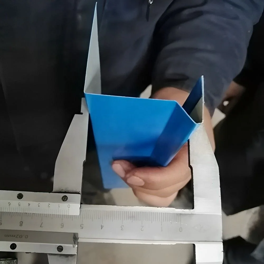 Популярная в США алюминиевая сталь PBR PBU R панель гофрированная кровельная головка отделка капельная кромка мигающая рулон формовочная машина