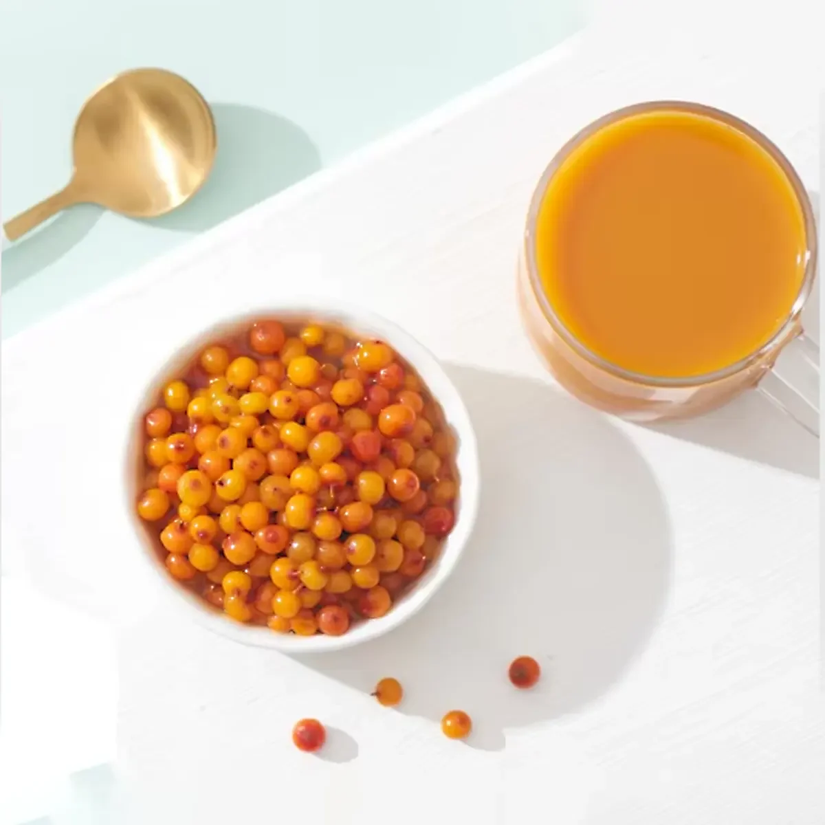 OEM Natural Sugar Free 0 Fat Factory Seabuckthorn Berry Juice Liquid Beverage Drink (50ml*30 sachets)