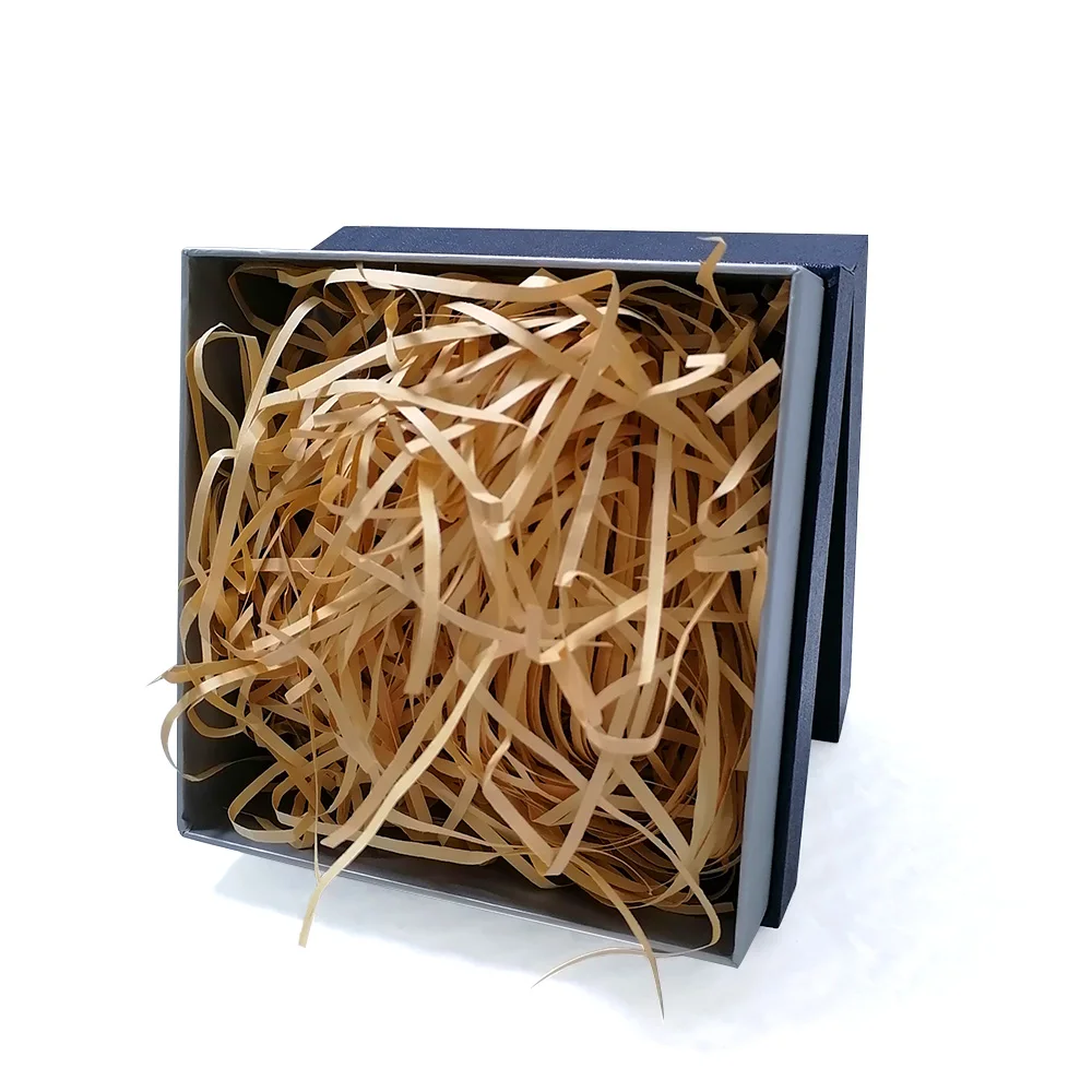 Bio Degradable Wood Straight Shredded Paper Filler For Carton Filling Shredded Crinkle Paper