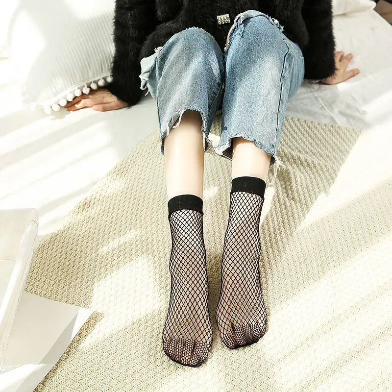 Manufacturers wholesale Hipster Summer Harajuku Fishnet Socks Thin Punk Trendy Hollow Out Mesh Socks Short Casual Net Socks