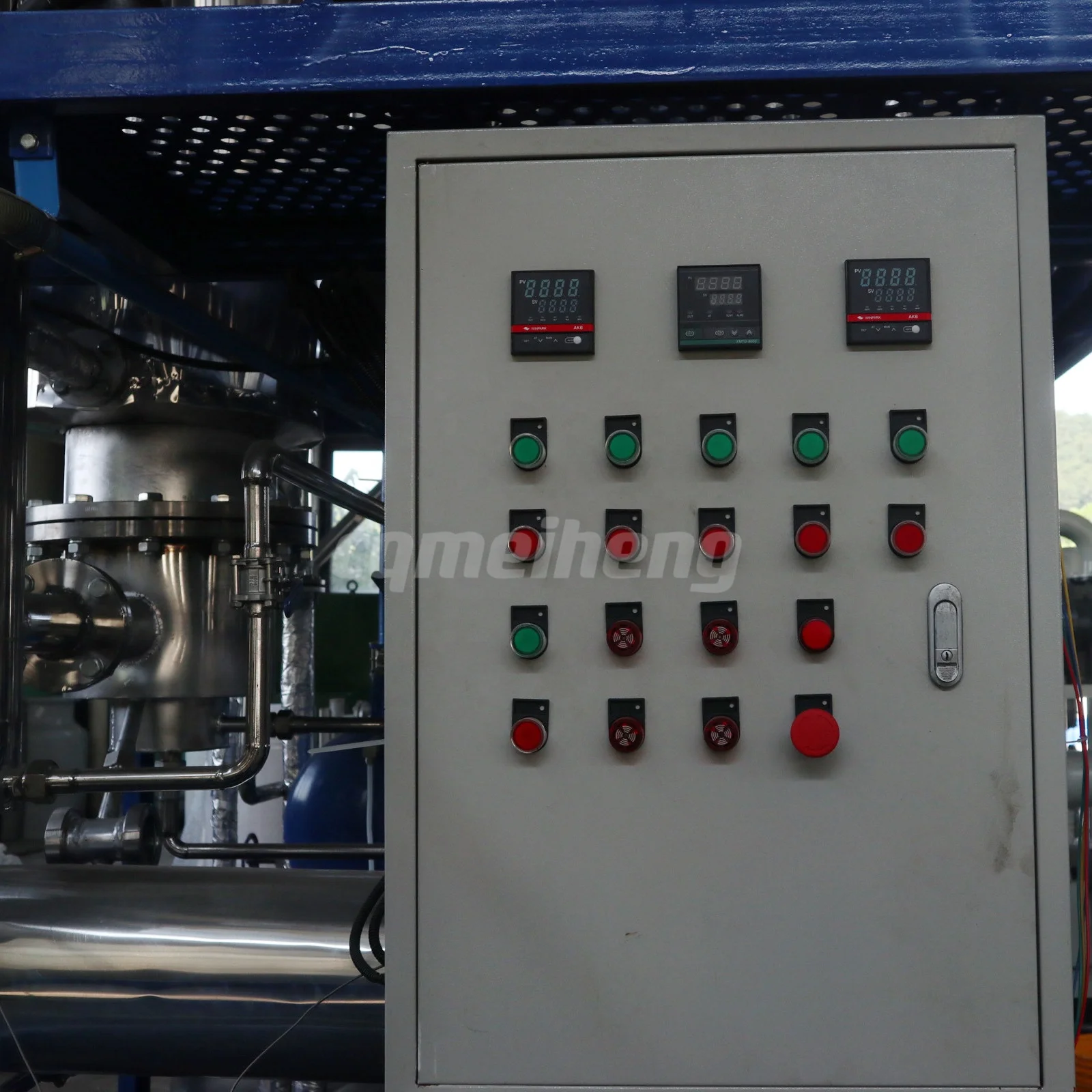 Oil Recycling Machines engine oil pyrolysis oil recycling to diesel distillation machine for sale