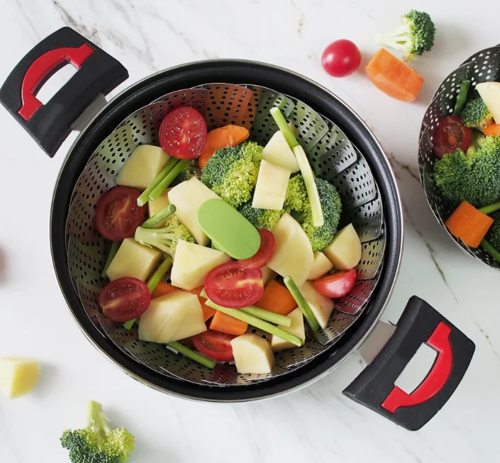 Tow size of Stainless Steel Expandable collapsible vegetable Steamer Basket Expandable to Fit Various size pot