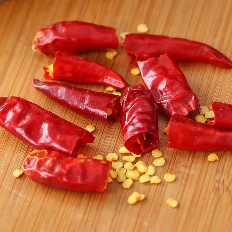 
Chinese Factory Wholesale Direct Export Competitive Price Hot Spicy Chili Dried Red Chili Pepper 