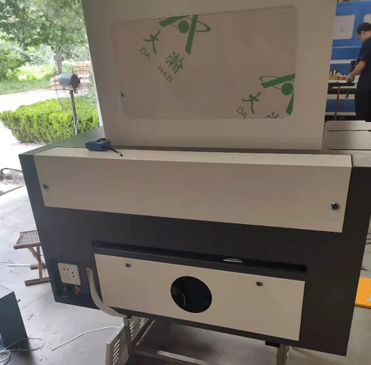 Top Quality laser co2 cutting machines mini co2 laser cutting machine diode laser engraver enclosed For Acrylic Sheet