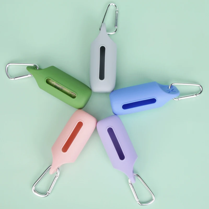 Factory Custom Eco Friendly Durable Pet Waste Dispenser Disposal Portable Hand Free Silicone Dog Poop Bag Holder With Metal Clip