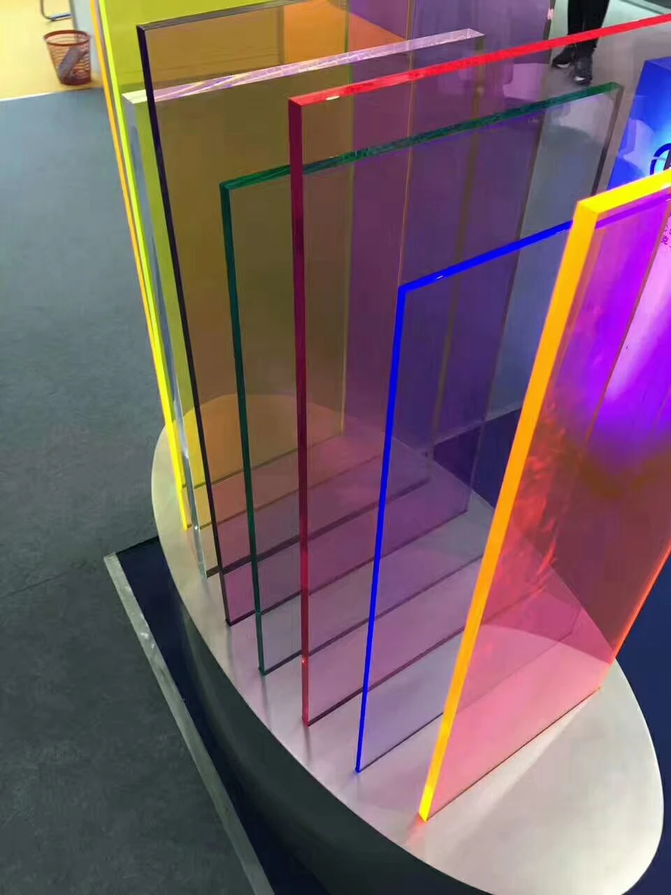 
4ft *8ft gold color plexiglass mirrored acrylic sheet pmma mirror sheet 2mm thick,plexiglass sheet uv,sheet plexiglass 