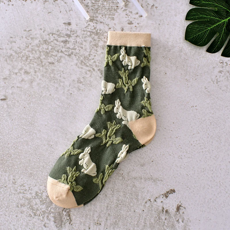 New Arrival   Retro Style Novelty  Ladies Socks Flower Floral Vintage Embroidery Socks