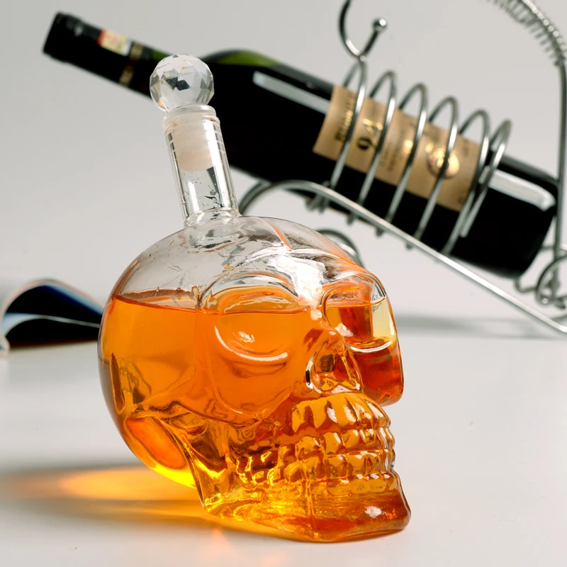 Sell high-quality good price whiskey glass unique decanter