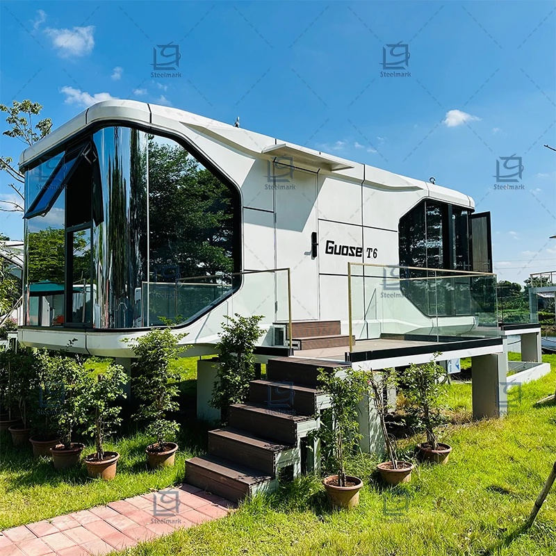 Smart Windproof Hotel Building Luxury Beach Villa Manufacture Mobile Prefab Space Capsule House