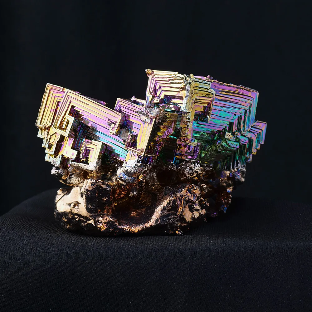 Hot selling wholesale natural crystal carving Bismuth ore tower spiritual healing home decoration