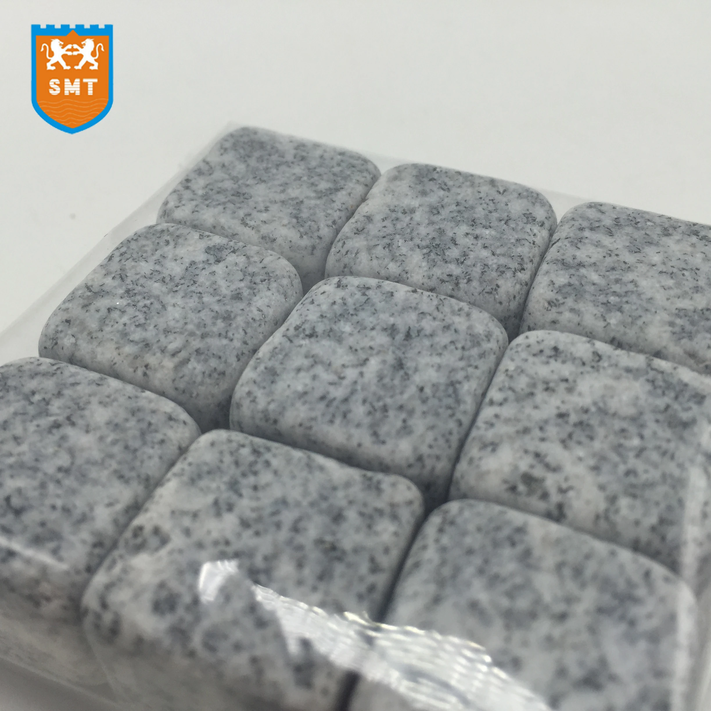 Bar Accessories and Wine Accessories Whiskey Stones Gift Set,Whiskey Ice Stones Whiskey Stone Gifts set