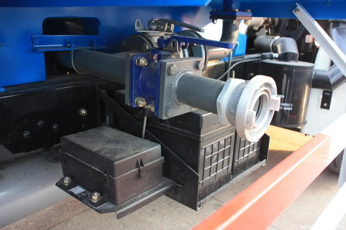 Sinotruk Howo 4*2 Small Water Tank Truck