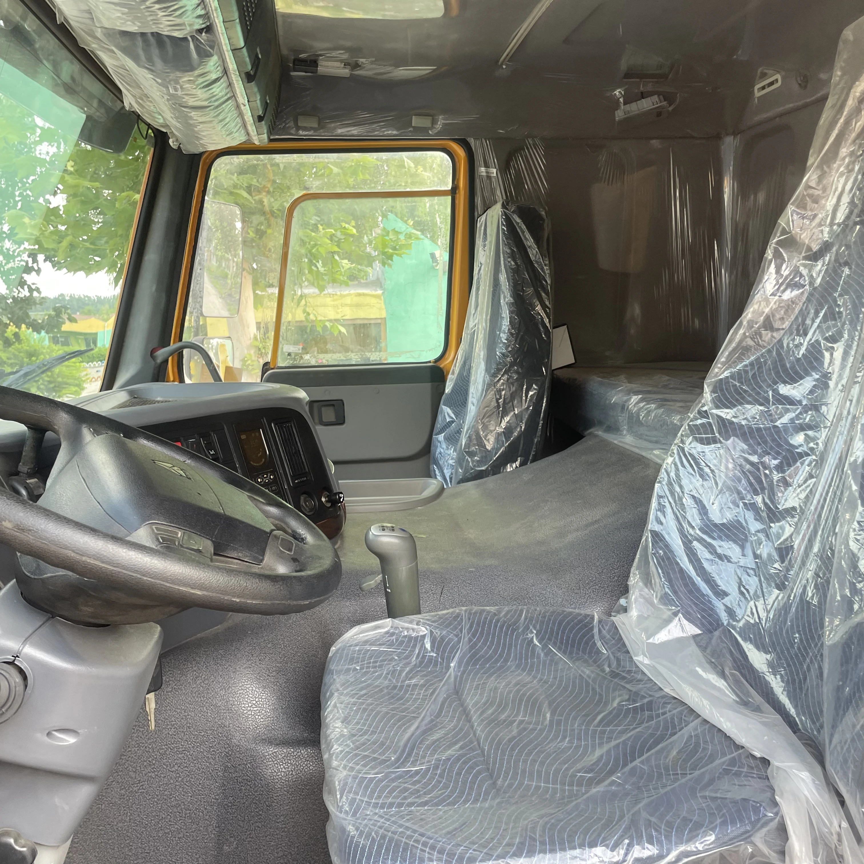 Sinotruk HOWO Used Dump Truck 30-40 Tons New Engine Tipper Trucks 371/375HP Used  Dumper High Quality Hydraulic Manual For Sale