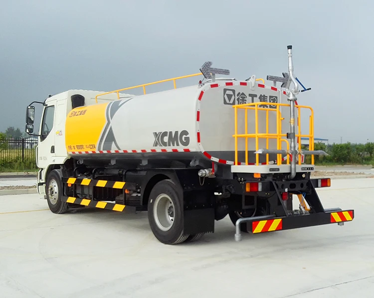 Уличная уборочная машина XCMG XZJ5183GQXD5 грузовик для распыления воды на